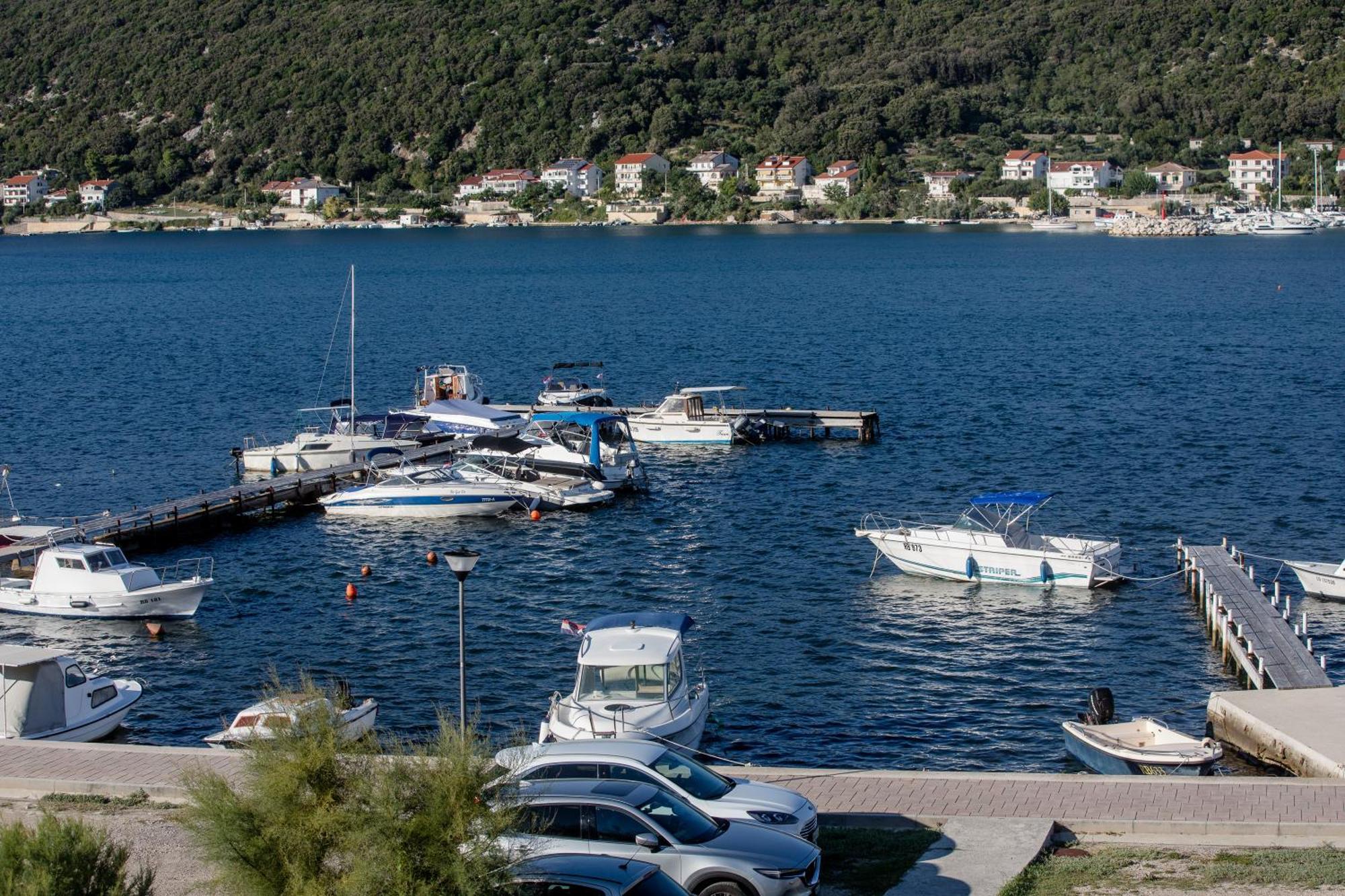 Tomulic Jasna I Miljenko Lägenhet Supetarska Draga Exteriör bild
